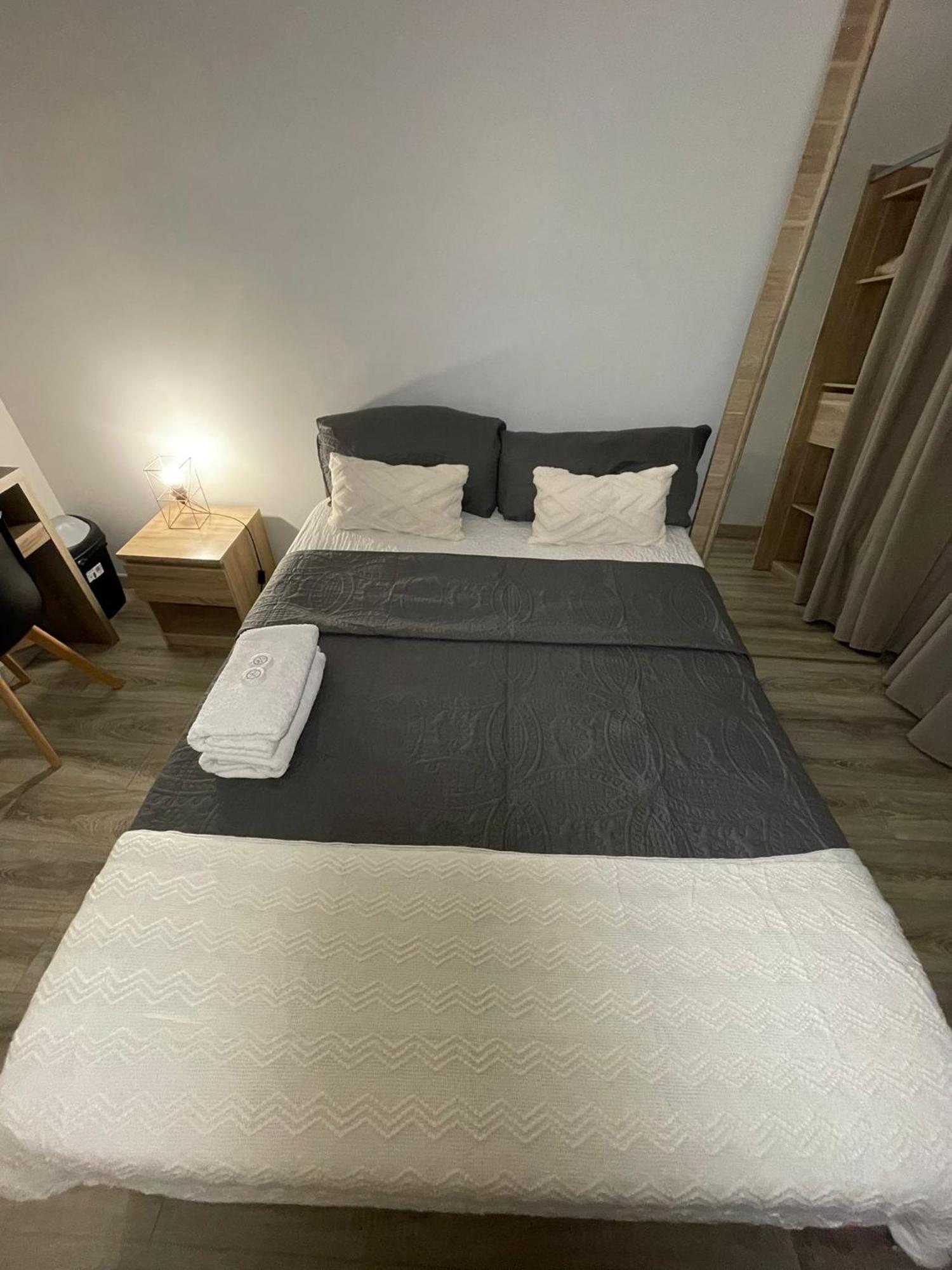 Agreable Chambre Menucourt Eksteriør billede
